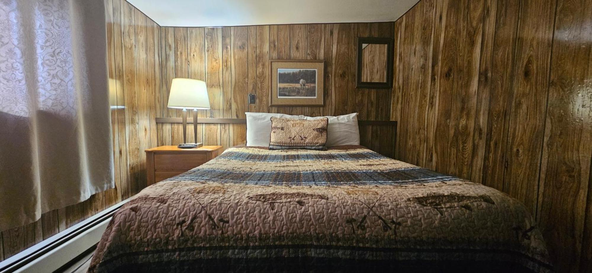 Lakeshore Motel Ice Lake Iron River Exterior foto
